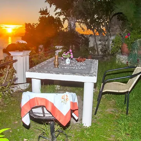 Apartment Tonia With Sea View And Garden - Beach, Corfu *